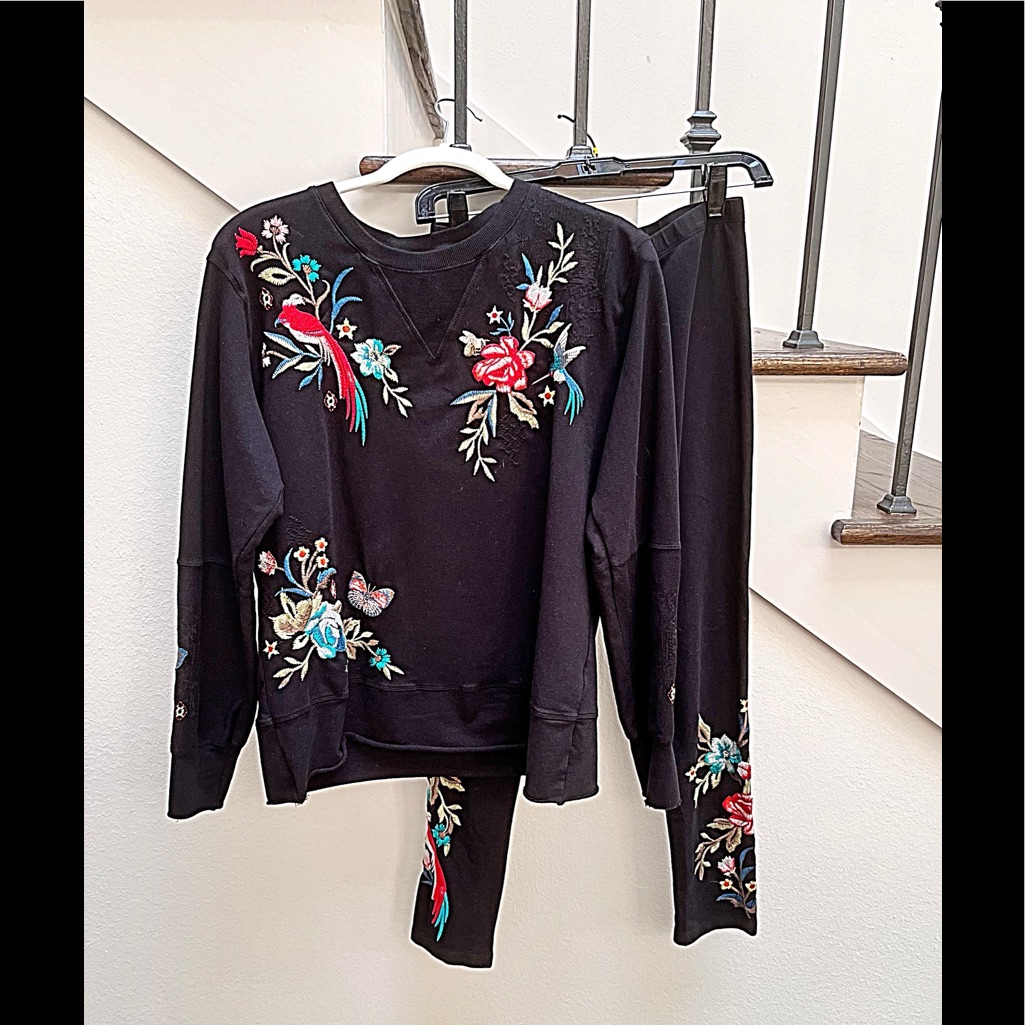 Nwt, Johnny Was “Gen” Black, Flowers & Birds French Terry 2 Piece Set, Small